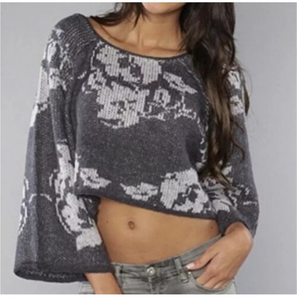 Free People Sweaters - Free People Purple Rain Alpaca Floral Pullover Cropped Sweater Size XS Boho